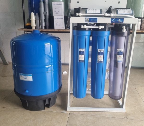Máy lọc nước bán công nghiệp 80L/h Aqua